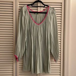 Light blue with hot pink trim